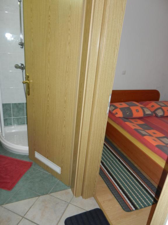Gostilna Stara Posta Hotel Podkraj Bagian luar foto