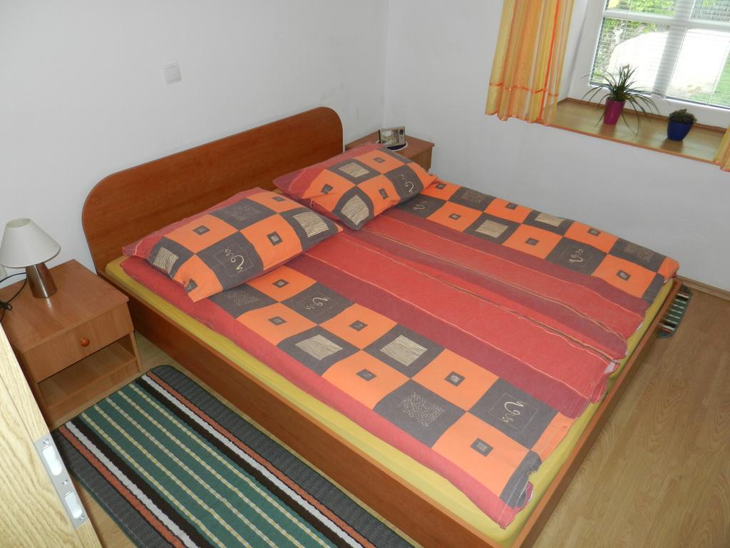 Gostilna Stara Posta Hotel Podkraj Bagian luar foto