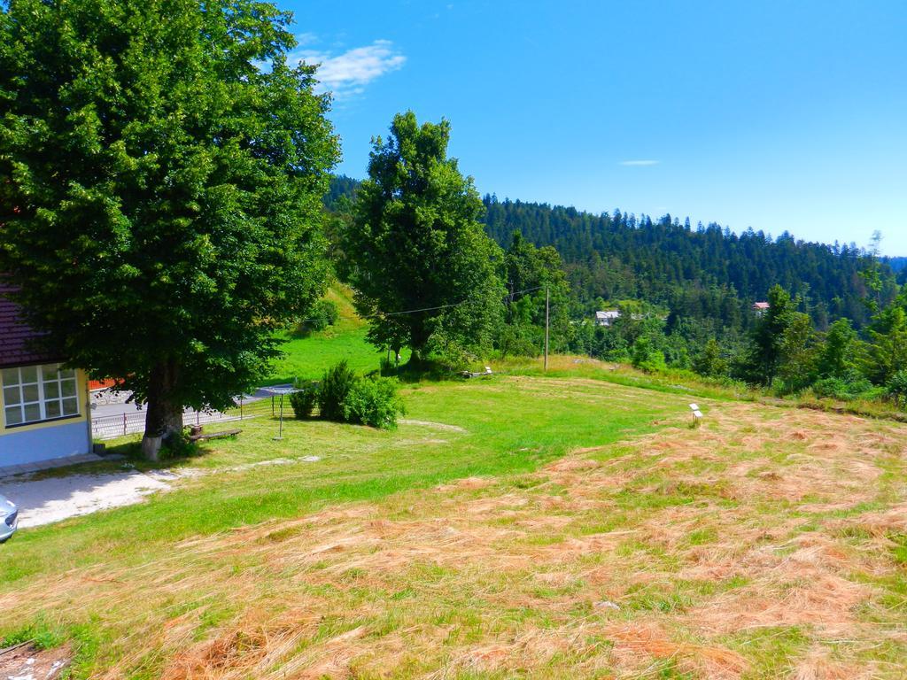 Gostilna Stara Posta Hotel Podkraj Bagian luar foto